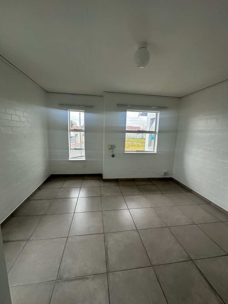 To Let 1 Bedroom Property for Rent in Brooklyn Western Cape